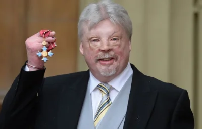 SImon Weston with CBE.